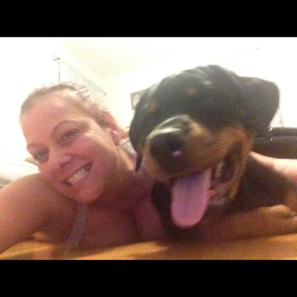 Meet your Posher, Cindi - Picture 2 of 2